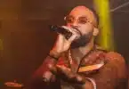 Moment Iyanya pushes fan off stage for slapping him with money