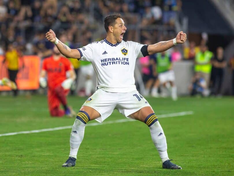 Chicharito Net Worth