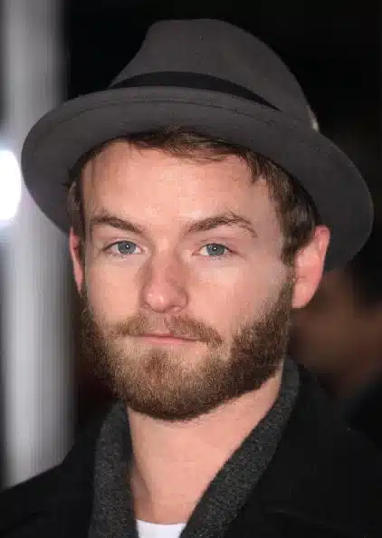 Christopher Masterson Net Worth