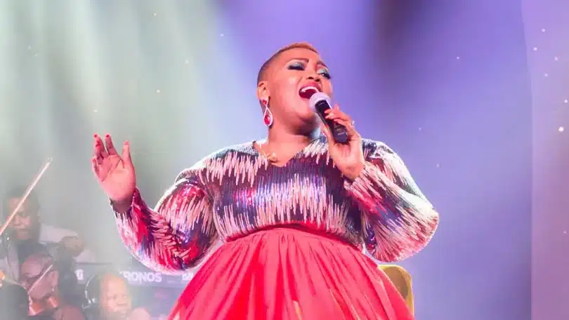 Ntokozo Mbambo - Jesus Medley + Wamuhle (Live At Emperor's Palace)