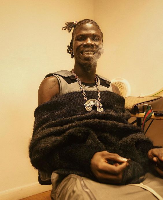 Seyi Vibez - Santorini MP3 DOWNLOAD