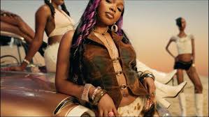 Guchi Ft ‪itsbayanni‬ - Feeling Good